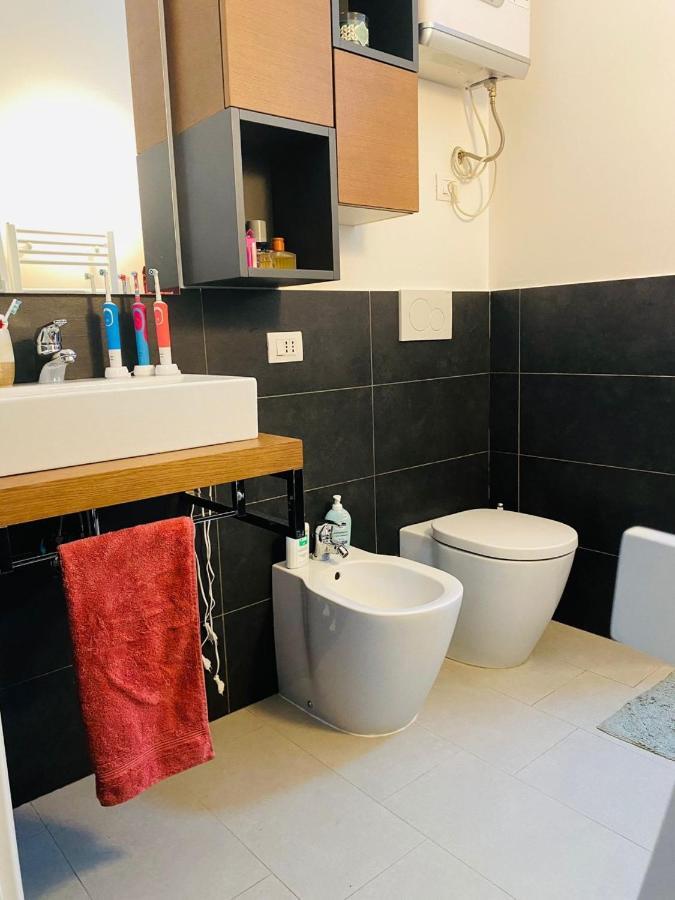 Torino Centro - La Casa Di Zoe Apartment Ngoại thất bức ảnh